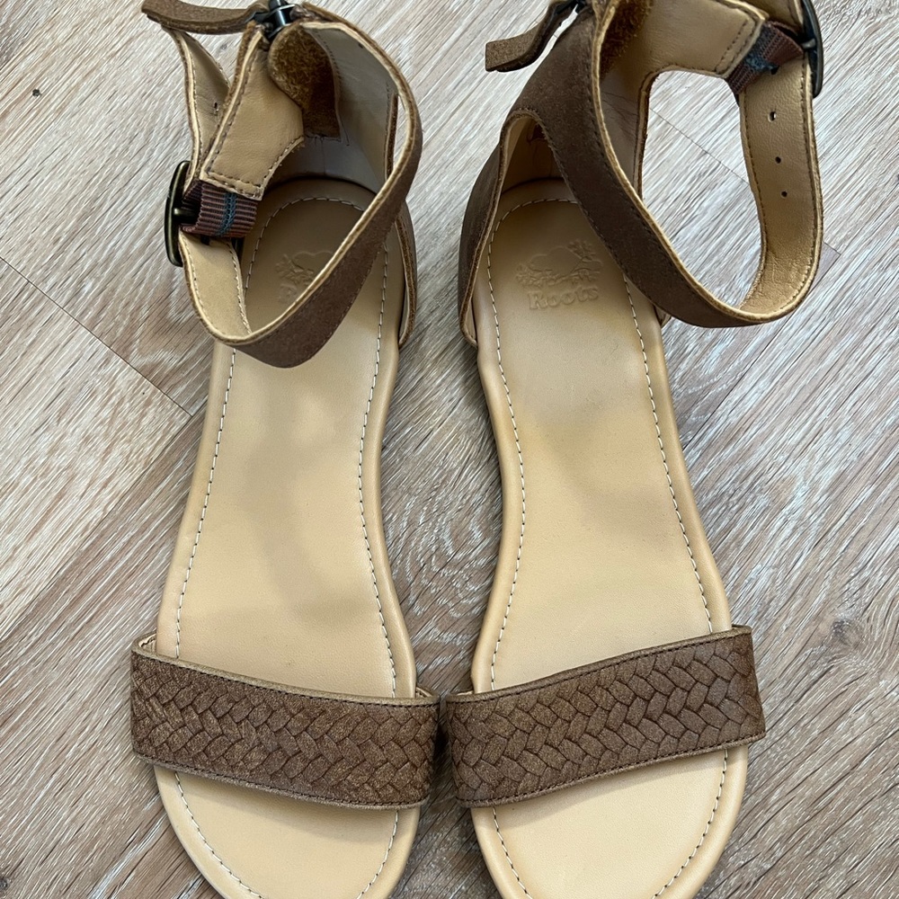 Women's Roots Sandals